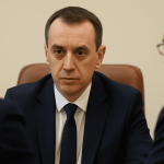 Минздрав формирует списки медиков, с которых может быть снята бронь по запросу Минобороны и медицинского командования ВСУ для нужд армии.