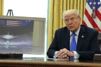 Администрация США рассматривает выделение $250 млн на депортацию иностранцев с временной защитой, включая более 200 тысяч украинцев, что создаёт риск утраты легального статуса.
