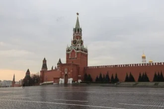 Кремль опроверг интерпретацию слов Путина по поводу переговоров в Стамбуле, заявив, что украинская сторона неправильно поняла его обращение о мирных условиях.