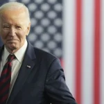 Байден обвинил Трампа в том, что его подход к Украине поощряет Путина, ослабляет глобальную стабильность и подрывает доверие к США.