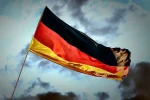 Германия требует от России согласиться на 30-дневное перемирие в Украине до конца суток 12 мая. В случае отказа готовятся новые санкции.