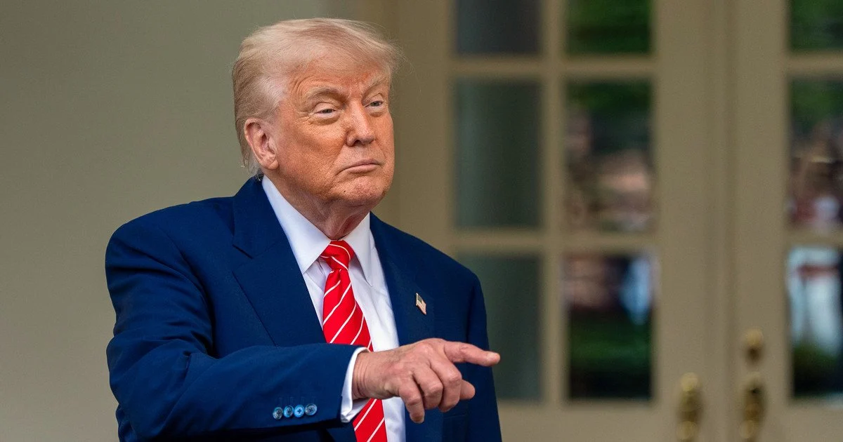 Трамп рассматривает полную отмену ограничений на использование западного оружия в Украине — источники сообщают о пересмотре политики.