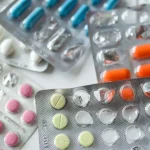 В Украине планируют ограничить онлайн-продажу лекарств через маркетплейсы, что может привести к росту цен на 15% из-за снижения конкуренци