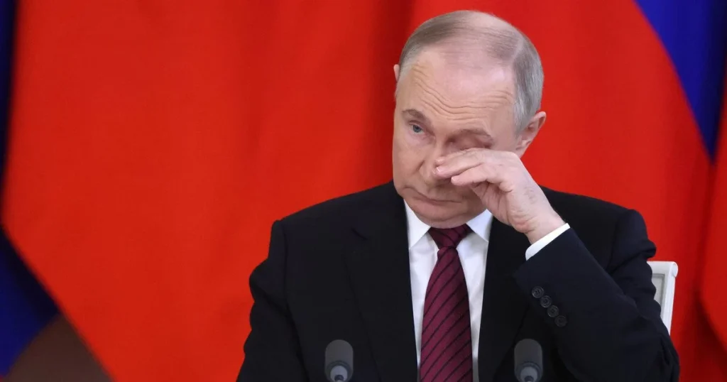 Путин отправил делегацию в Стамбул, избегая личной встречи с Зеленским, рассчитывая на сокращение поддержки Украины со стороны США.