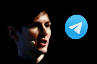 Павел Дуров заявил, что WhatsApp скопировал более 80% функций Telegram, опубликовав инфографику и объявив конкурс на вирусное видео.
