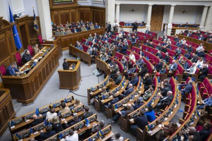 В Верховной Раде не рассматриваются предложения о снижении мобилизационного возраста. Об этом заявила народный депутат Юлия Гришина в эфире телевидения.