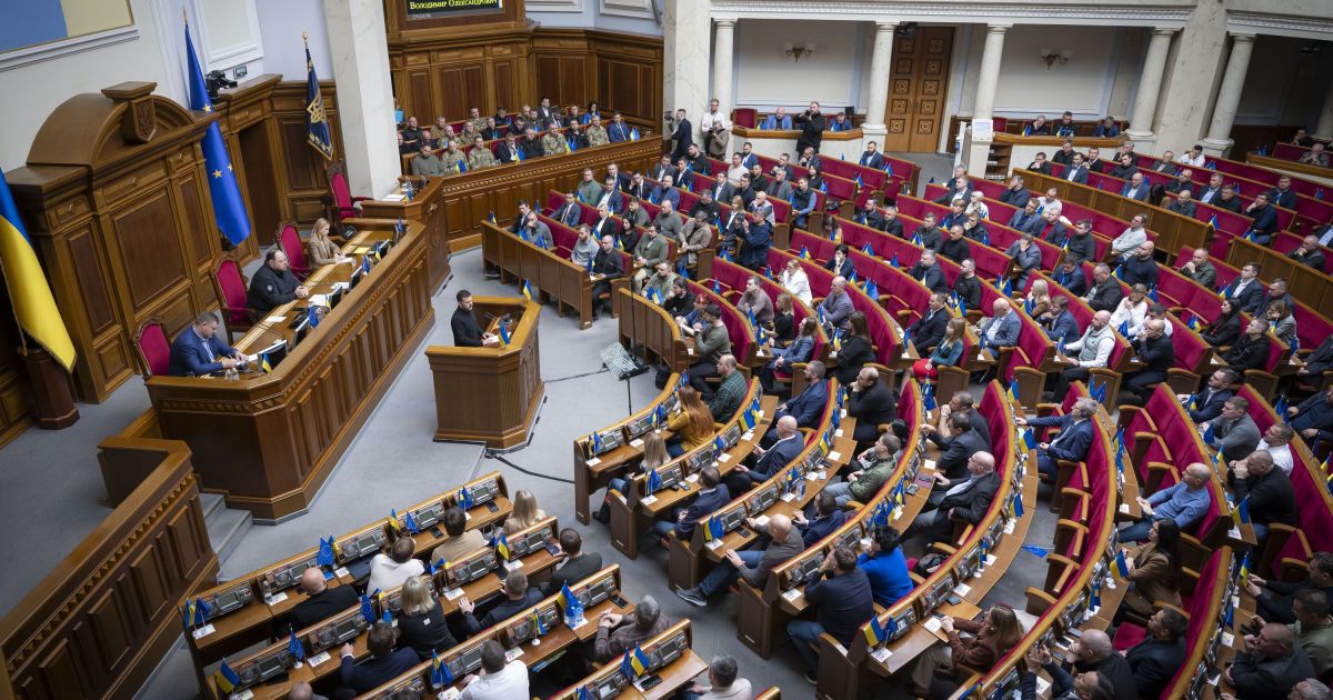 В Верховной Раде не рассматриваются предложения о снижении мобилизационного возраста. Об этом заявила народный депутат Юлия Гришина в эфире телевидения.