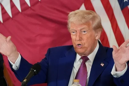 В США заявили, что Дональд Трамп поддерживает завершение войны между Украиной и Россией путем переговоров. Встреча ожидается 2 июня в Стамбуле.