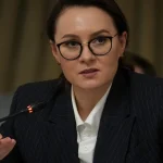Доходы от украинских недр будут поступать в совместный фонд с США. В течение 10 лет все средства будут инвестироваться в восстановление и новые проекты.