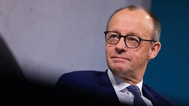 Фридрих Мерц заявил, что передача ракет Taurus Украине возможна, но требует подготовки. Визит Зеленского в Берлин усилил диалог по оружию.