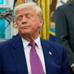 Дональд Трамп резко высказался об ударах по Украине и заявил о возможности новых санкций против России после эскалации насилия.