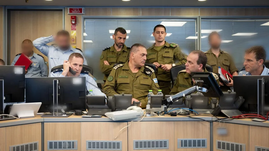Израиль начал операцию против Ирана, поразив ключевые объекты и военное руководство. Тегеран грозит ответом. США заявили об отсутствии участия.