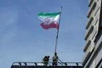 Иран предупредил США, Великобританию и Францию о возможных ударах по их кораблям и базам в случае продолжения поддержки Израиля в конфликте.