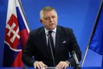 Премьер-министр Словакии Роберт Фицо заявил о поддержке вступления Украины в ЕС, при этом подчеркнув необходимость выполнения всех условий для присоединения.