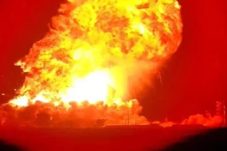 Во время подготовки к испытательному запуску на базе SpaceX в Техасе взорвалась ракета Starship 36. Компания подтвердила техническую неисправность.