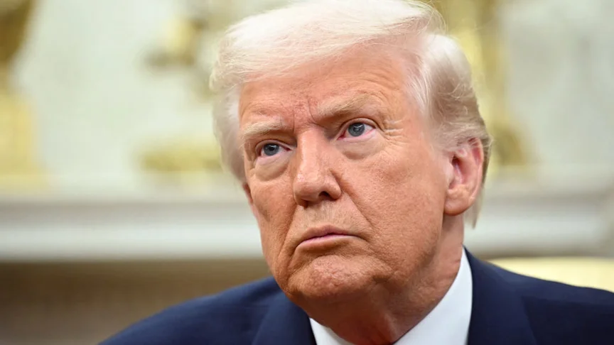 Дональд Трамп подписал указ о запрете въезда в США граждан 12 стран и ограничениях для ещё 7. Решение вступает в силу 9 июня.