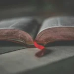 Искусственный интеллект выявил три авторских стиля в Ветхом Завете. Международное исследование проанализировало библейские тексты с помощью алгоритмов и лингвистики.