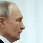 The Telegraph: Путин не прекращает войну из-за угрозы переворота внутри России. Радикалы давят на Кремль, несмотря на падение поддержки в обществе.