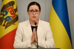 Министр Молдовы Людмила Катлабуга принесла извинения украинской делегации за демонстрацию флага России на винном конгрессе в Кишиневе.