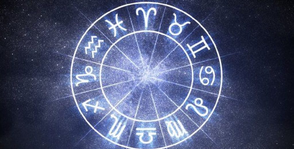 Узнайте гороскоп на июль 2025 года для всех знаков зодиака. Что вас ждет в любви, финансах, карьере и здоровье – полный астропрогноз на месяц.