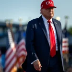США направят Украине дополнительное оружие. Трамп и Пентагон подтвердили передачу оборонительных систем для усиления защиты от атак.