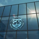 Украинцы платят около 50% рыночной стоимости за газ и электроэнергию, рынок планируют либерализовать после окончания войны — данные МВФ.