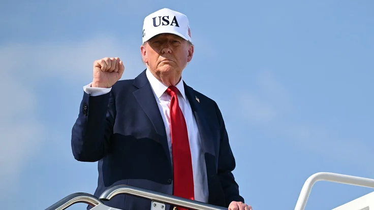 Трамп сообщил, что разговор с Путиным не принёс прогресса по Украине. США приостанавливают часть поставок оружия. Ожидается звонок Зеленскому.