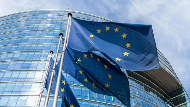 Еврокомиссия не настаивает на разделении переговоров Украины и Молдовы по вступлению в ЕС — это решение оставлено за странами-членами Евросоюза.