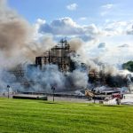 Несмотря на крупный пожар на главной сцене Tomorrowland в Бельгии, фестиваль не отменяется. Организаторы подтвердили проведение всех мероприятий.