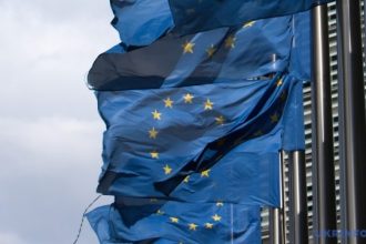ЕС ввёл санкции против сторонников «Шор» и пророссийских структур за вмешательство в выборы и подрыв суверенитета Молдовы.