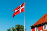 Дания предлагает приостановить право голоса Венгрии в ЕС из-за нарушения ценностей и блокирования вступления Украины. Требует одновременного рассмотрения заявок Украины и Молдовы.