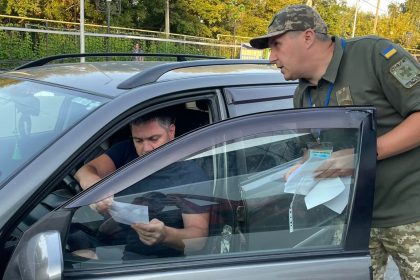 Молдова запретила въезд украинских авто без сертификата техосмотра. Также нужны паспорт, права, «Зелёная карта» и виньетка.