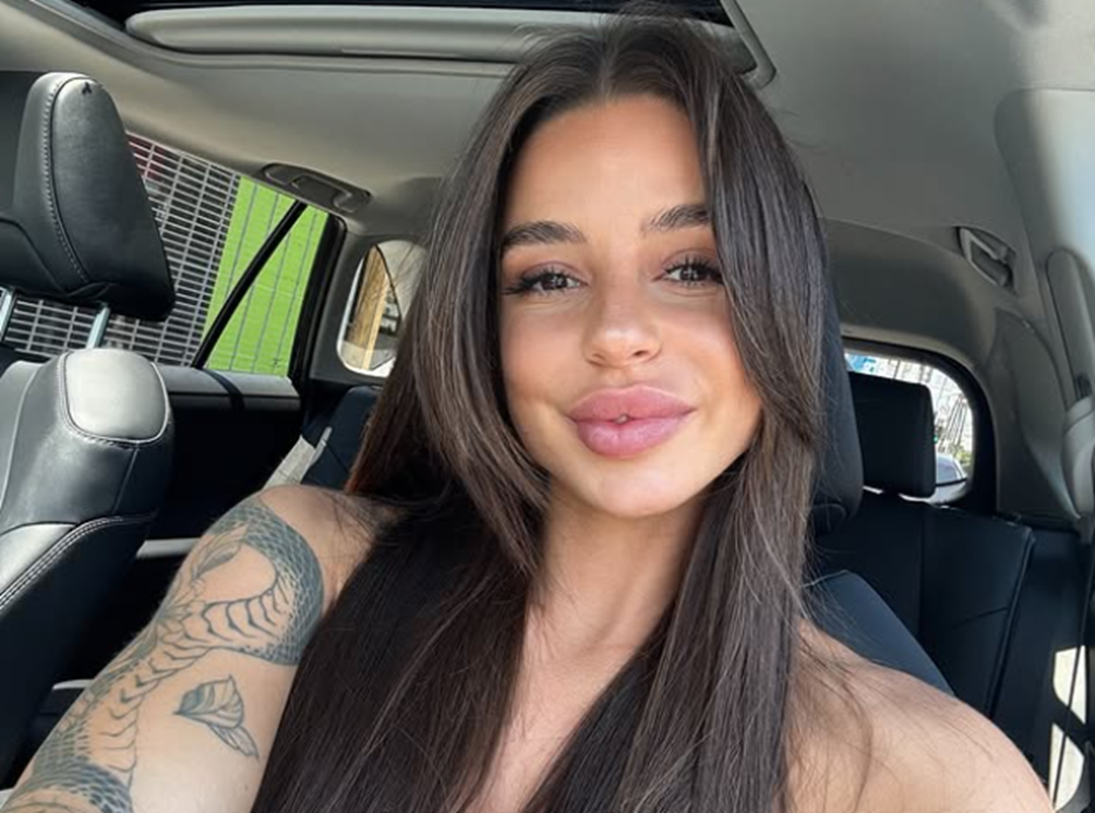 Sonya Jess (София Проць) — украинская модель OnlyFans, которая создала уникальную digital-систему и построила международный бизнес, избежав правовых рисков.