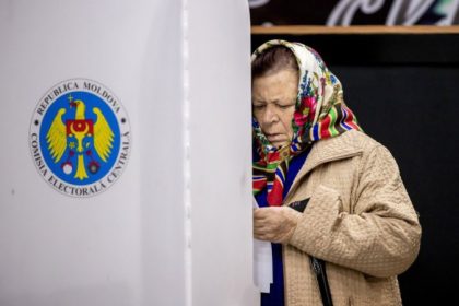 Президент Молдовы Майя Санду заявила FT, что Россия вмешивается в выборы, используя священников, ботов и финансовые сети для давления на избирателей.