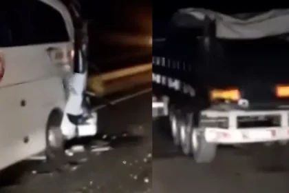 На трассе Одесса — Киев в ДТП попал молдавский автобус с паломниками из Израиля, ехавшими в Умань. Пострадавших нет, полиция выясняет обстоятельства.