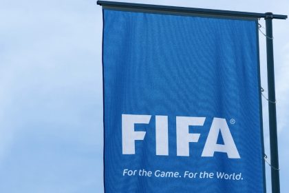 ФИФА дисквалифицировала семь игроков сборной Малайзии за подделку документов и оштрафовала федерацию на 350 тыс. франков.