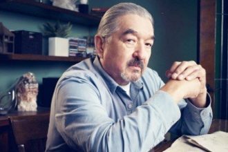 Актёр Грэм Грин, прославившийся ролью в «Танцующем с волками», скончался в Канаде после долгой болезни, оставив после себя богатое наследие.