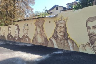 На стене лицея в Кишинёве появилась «Галерея выдающихся личностей» — мурал с портретами исторических деятелей Молдовы и Румынии.