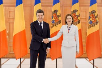 Молдова может подписать договор о вступлении в ЕС до 2028 года, заявил Никушор Дан в интервью телеканалу TVR, отметив важность выборов.