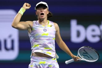 Осака и Анисимова пробились в полуфинал US Open после поражения Свёнтек. Их очная встреча определит первую финалистку турнира.