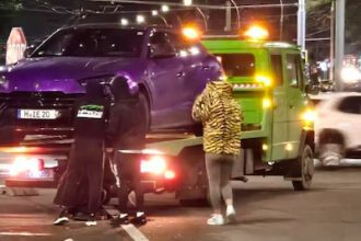 В Кишинёве на бульваре Дачия Lamborghini Urus столкнулся с Volkswagen. Пострадавших нет, полиция выясняет причины ДТП.