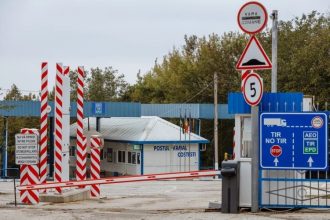 С 12 октября на пункте «Костешты» молдаване проходят контроль по новой системе въезда EES — вместо штампов биометрия и цифровая регистрация.