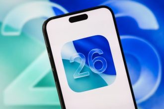Apple выпустила iOS 26.1 с новыми функциями Liquid Glass, настройками камеры и поддержкой языков. Обновление уже доступно.