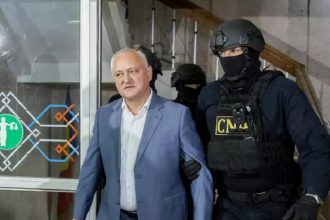 Высшая судебная палата начнёт дело Додона «Кулёк» с нуля из-за замены судьи — заседания возобновятся 25 ноября 2025 года.