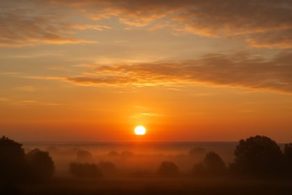 Время восхода и заката Солнца в Кишинёве и других городах Молдовы 3 ноября 2025: день длится от 9 ч 50 мин до 9 ч 59 мин.