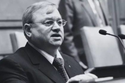 Илие Илашку умер в 73 года в Бухаресте, став символом борьбы, свободы и национального достоинства, оставив след в истории Молдовы и Румынии.