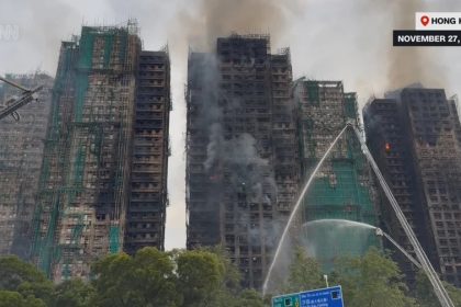 Пожар в многоэтажном жилом комплексе Гонконга унёс жизни 44 человек, ещё 279 жителей считаются пропавшими без вести.