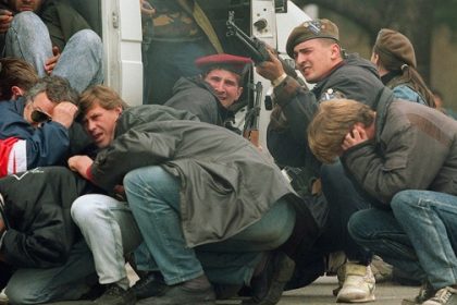 Итальянская прокуратура начала расследование возможного участия граждан Италии в стрельбе по мирным жителям Сараево в годы осады.