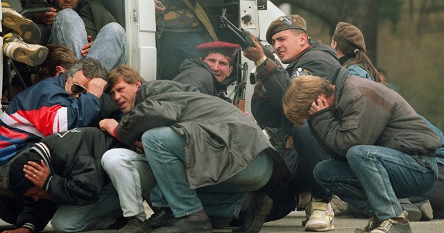 Итальянская прокуратура начала расследование возможного участия граждан Италии в стрельбе по мирным жителям Сараево в годы осады.