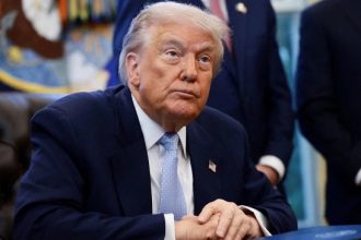 Белый дом требует от Украины подписать мирный план до 27 ноября, предусматривающий уступки и завершение войны в кратчайшие сроки.